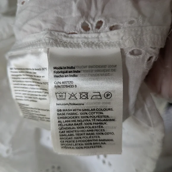 H&M Women's White Eyelet Blouse - Size XL - Picture 4 of 5